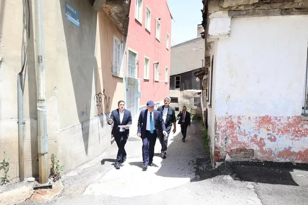 baskan-sekmenden-kentsel-donusum-incelemesi-1720184325620.jpg