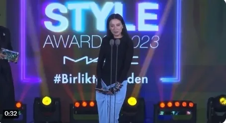 melike-sahinin-lgbt-propagandasi-tepki-topladi-konseri-iptal-edildi-1686816859116.jpg