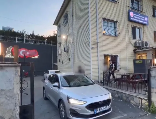 13-yasindaki-cocuk-ve-arkadasi-bagajdan-girip-caldiklari-minibusle-istanbul-turu-atti-1781432833000.jpg