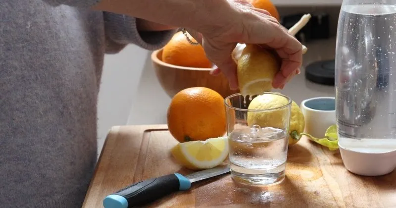 Dr Ender Sarac Uyardi Mutlaka Her Gun Bir Limon Tuketin Ramazan Haberleri