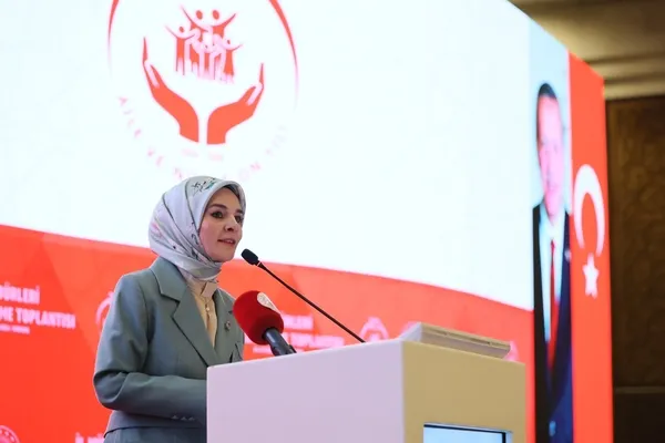bakan-goktastan-81-il-mudurlerine-cagri-bakim-kuruluslarina-siki-denetim-yasli-cocuk-engelli-1792838246753.jpg