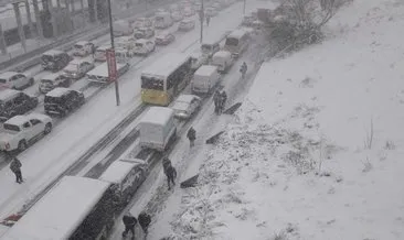Son dakika: KGM, kar nedeniyle araç trafiğine kapanan yolları duyurdu! Bu istikameti kullanacaklar dikkat... #istanbul