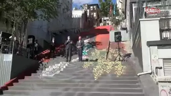 Beyoğlu'nda merdivenler sanatla buluştu | Video