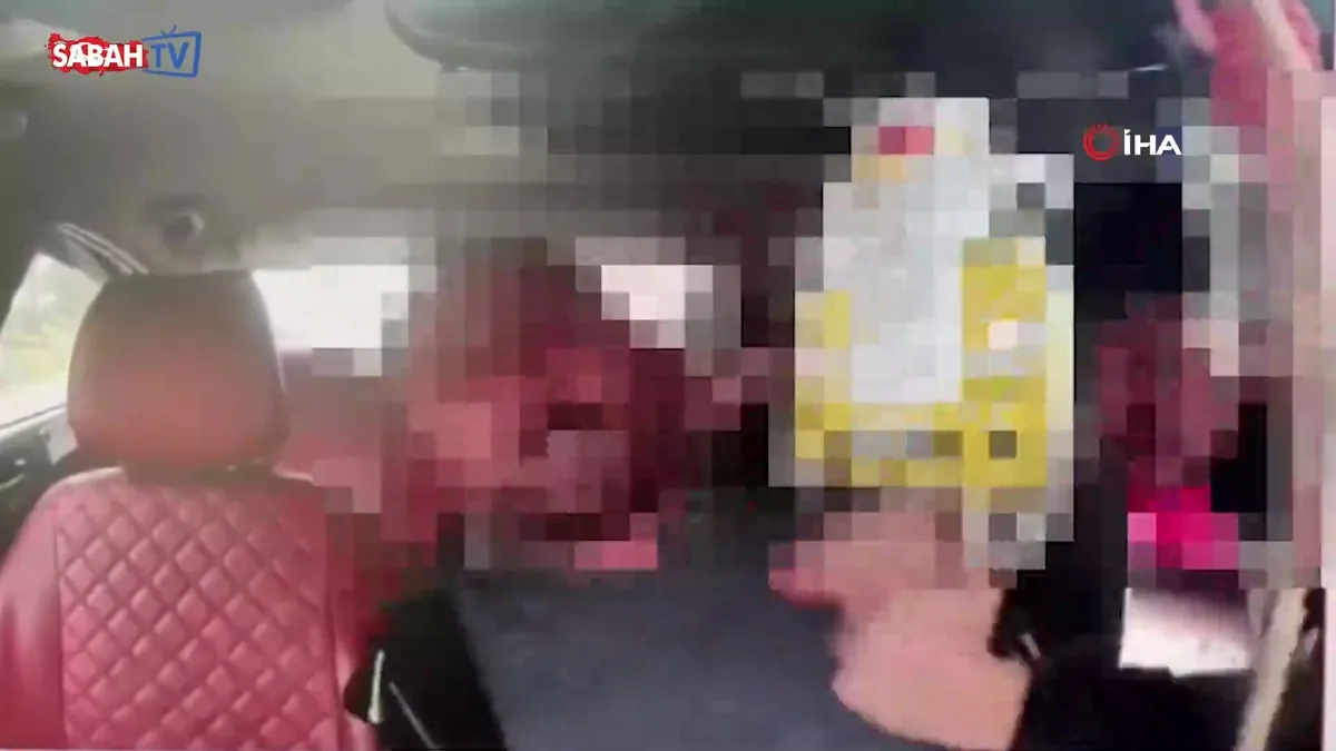 Beşiktaş’ta trafikte tartışan sürücü ve yolcuya 192 bin lira ceza | Video videosunu izle Beşiktaş’ta trafikte tartışan sürücü ve yolcuya 192 bin lira ceza | Video videosunu izle