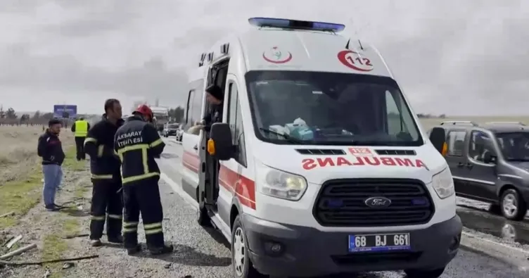 Otomobil tıra arkadan çarptı: 1 ölü, 3 yaralı