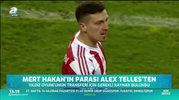 Galatasaray'da Mert Hakan Yandaş'ın parası Alex Telles'ten