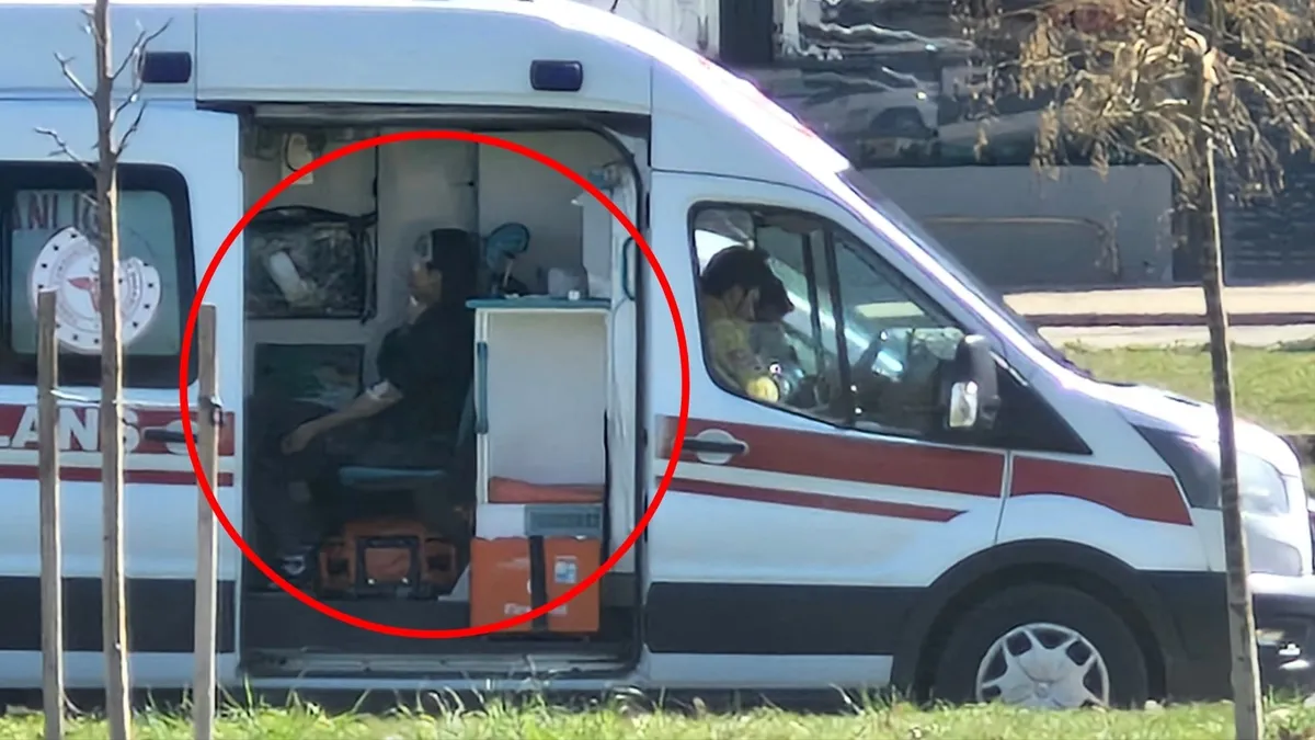 SON DAKİKA… Diyarbakır'da helyum gazlı balon faciası! 2 kız çocuğu yüzünden yaralandı SON DAKİKA… Diyarbakır'da helyum gazlı balon faciası! 2 kız çocuğu yüzünden yaralandı