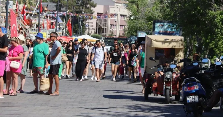 Muğla’yı ilk 8 ayda 2.5 milyon turist ziyaret etti: İngilizlerin tercihi Muğla oldu