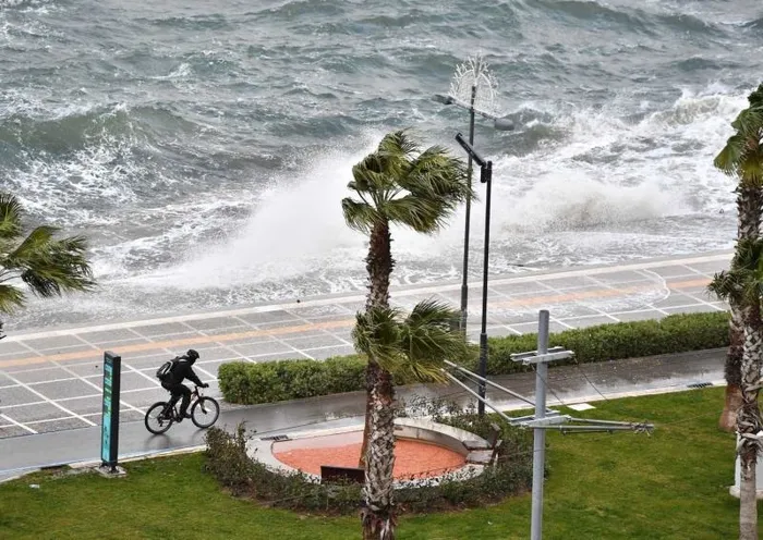 son-dakika-meteoroloji-paylasti-hava-bir-anda-degisecek-saganak-kapida-1790402004148.jpeg