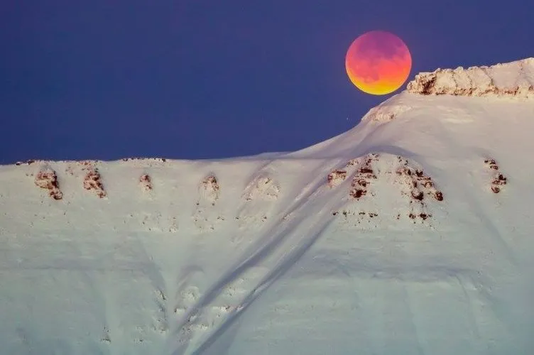 21’inci yüzyılın en uzun ’Kanlı Ay Tutulması’ için geri sayım sona eriyor