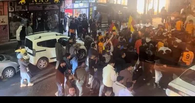 Kars'taki Galatasaray kutlamasında 4 kişi yaralandı #kars