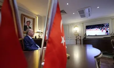 Başkan Erdoğan, A Milli Basketbol Takımı’nın maçını Adana Valiliğinde izledi