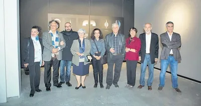 12 ünlü sanatçının eserleri sergileniyor