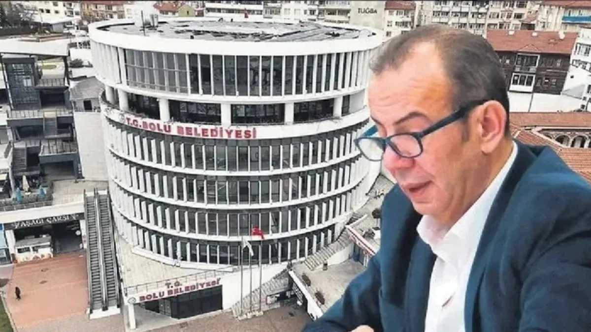 ‘Rüşvet' soruşturmasında beyan veriyordu: Tanju Özcan duruşma salonunda baygınlık geçirdi!