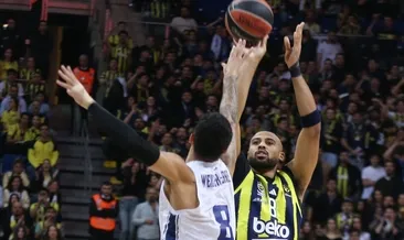 Fenerbahçe derbide A.Efes’i devirdi