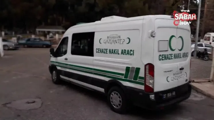 Gaziantep'te yürek yakan facia! İşten dönen baba evde, karısı ve 2 aylık bebeğinin cesedini buldu | Video