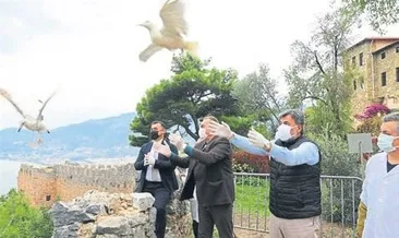 Özgürlüğe uçtular