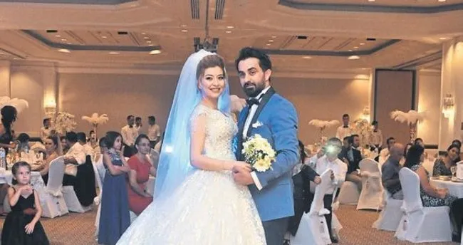 Alkış yağmuru eşliğinde ilk dans