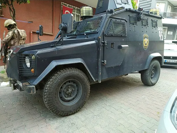 son-dakika-nurisler-cetesine-operasyon-4ilde-operasyon-cok-sayida-gozalti-1623389284352.jpg