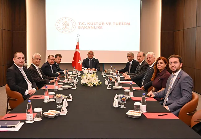 kultur-ve-turizm-bakani-ersoy-rusya-ile-isbirligimizi-guclendirecek-calismalarimizi-surdurecegiz-1792078399782.jpg