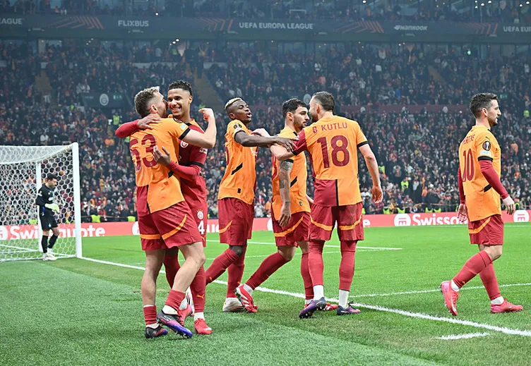 Son dakika haberi: Galatasaray’dan sürpriz transfer atağı! Sağ bekte rota İngiltere’ye döndü...
