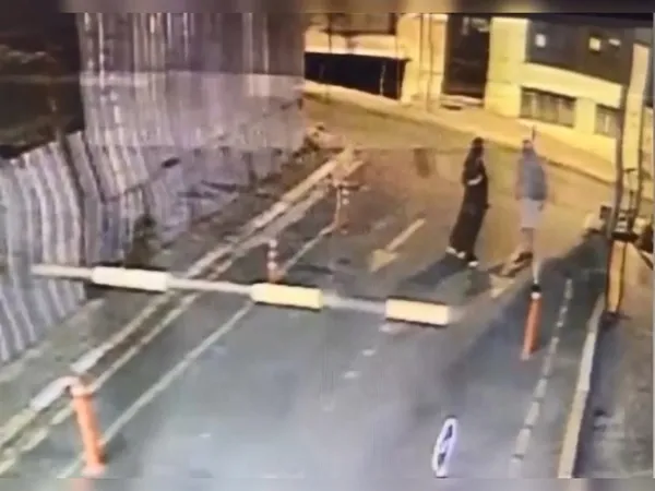 1782632621005.jpg Şişli'de sokak ortasında taciz dehşeti: Genç kadını takip eden şüpheli fırında ekmek yaparken yakalandı!