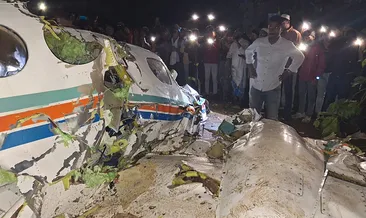 Hindistan’da korkunç kaza: Ambulans uçak yere çakıldı! 7 ölü