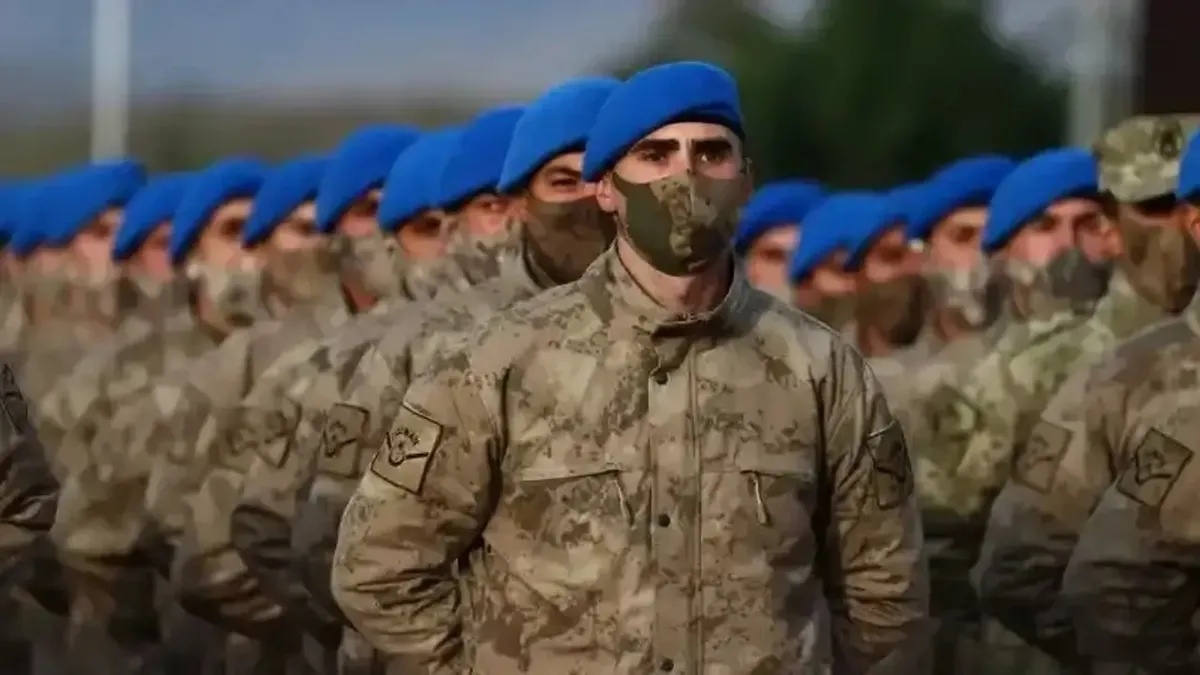 Uzman erbaş ve sözleşmeli erlere yeni düzenleme! Atama, sicil ve istihdam kuralları değişti Uzman erbaş ve sözleşmeli erlere yeni düzenleme! Atama, sicil ve istihdam kuralları değişti