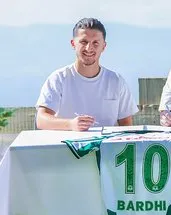 Konyaspor, Enis Bardhi’yi transfer etti