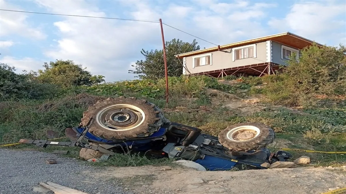 Traktörün altında kalan muhtar öldü
