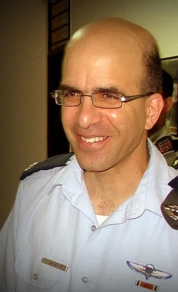 İsrail’in katiller konseyinden Yoram Hamo istifa etti