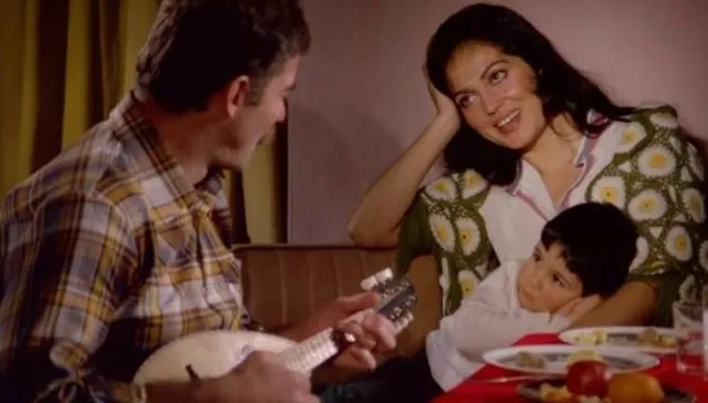 Selvi Boylum Al Yazmalım’da Kadir İnanır ile Türkan Şoray’ın oğlu Samet’i oynamıştı... O çocuk yıldız meğer güzel oyuncuymuş!