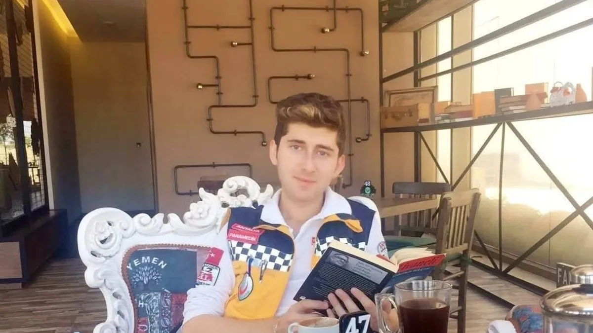 Antalya’da paramedik Hamit Aras’ın ölümünde çarpıcı detay! Sanığın sözleri salonda buz kestirdi: “Biz bayıldı zannettik” Antalya’da paramedik Hamit Aras’ın ölümünde çarpıcı detay! Sanığın sözleri salonda buz kestirdi: “Biz bayıldı zannettik”