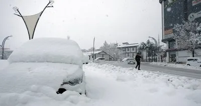 Bingöl’de 283 köy yolu kardan ulaşıma kapandı! Hamile ve engelli personele 2 gün kar izini