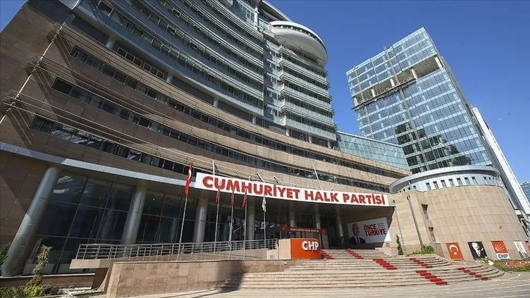 SON DAKİKA: CHP’de kazan kaynıyor! Kurultay öncesi manifesto gibi açıklama