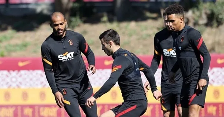 Son dakika: Galatasaray’da Saracchi takımla çalışmalara başladı
