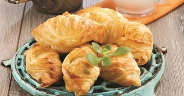 Semizotlu büzgü börek Yemek Tarifleri Haberleri