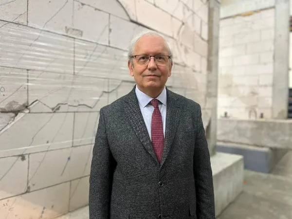 prof-dr-kadir-guler-yikilan-binalarda-yapisal-tasarim-hatalari-da-var-1678003058046.jpg