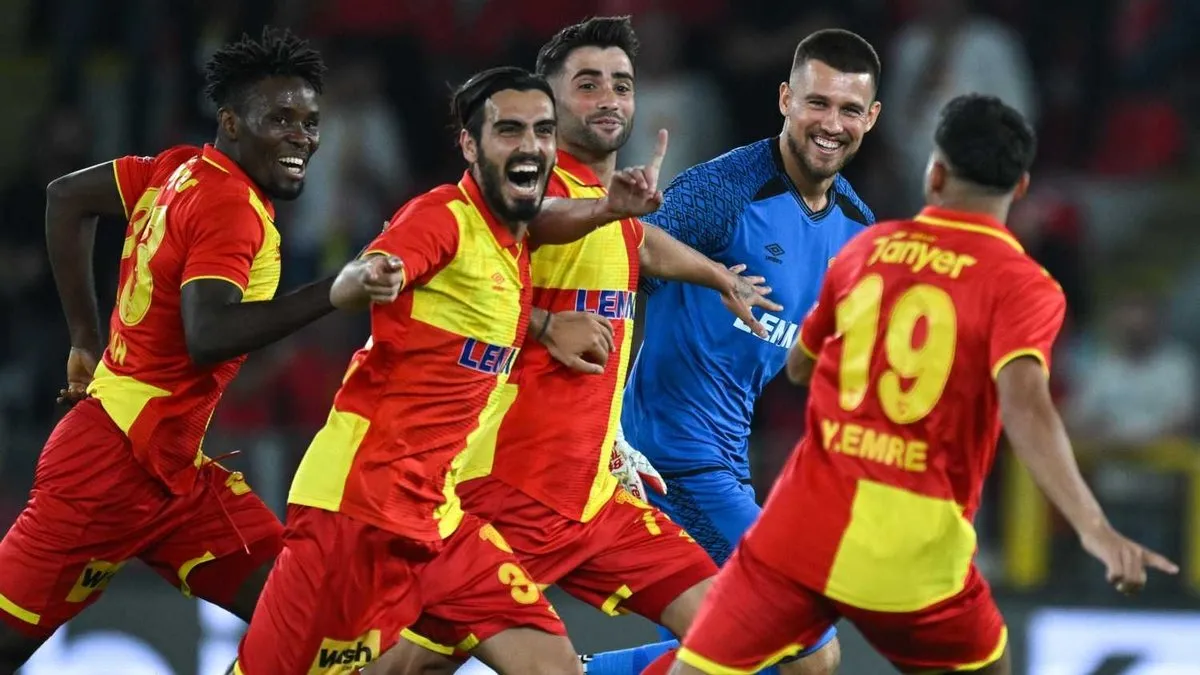 Göztepe'de Ogün Bayrak'ın forma hasreti