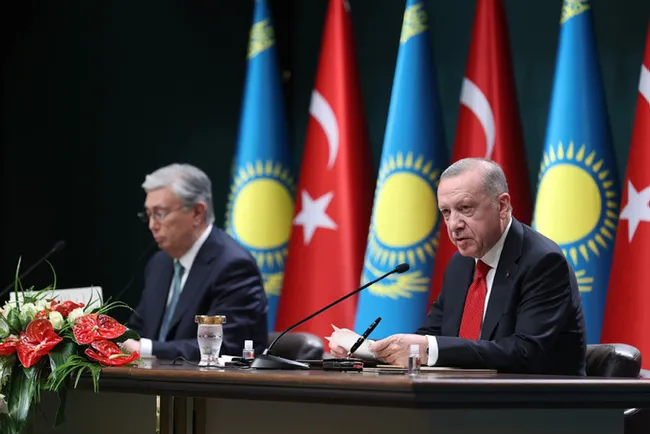 son-dakika-kazakistanla-15-tarihi-anlasma-baskan-erdogan-yeni-hedefi-duyurdu-1652203439501.jpg