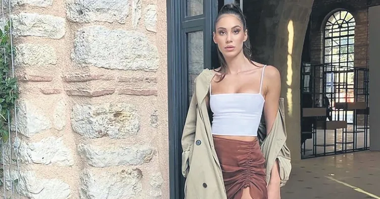 Saç saça baş başa trafik kavgası! Ünlü model Dilara Kurşun’u saçından sürükleyip darp etti...