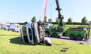 Bakırköy’de ambulans devrildi