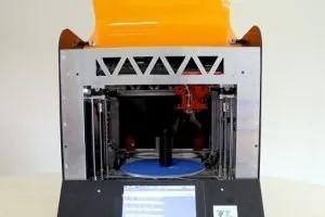 Bursa'da 3D boyutlu kopya makinesi üretttiler