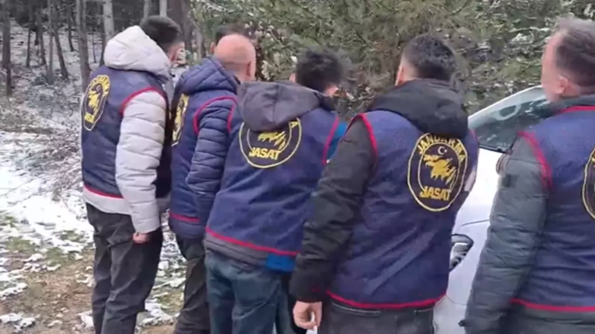 10 yıl önce işlenen 2 kadın cinayeti aydınlatıldı: Sır olayda sigara izmariti detayı! 10 yıl önce işlenen 2 kadın cinayeti aydınlatıldı: Sır olayda sigara izmariti detayı!