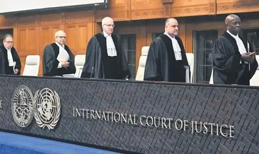 Soykırıma pişkin savunma