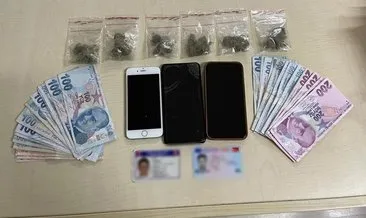 “Kurabiye” şeklinde paketledikleri uyuşturucuları satamadan yakalandılar #istanbul “Kurabiye” şeklinde paketledikleri uyuşturucuları satamadan yakalandılar #istanbul