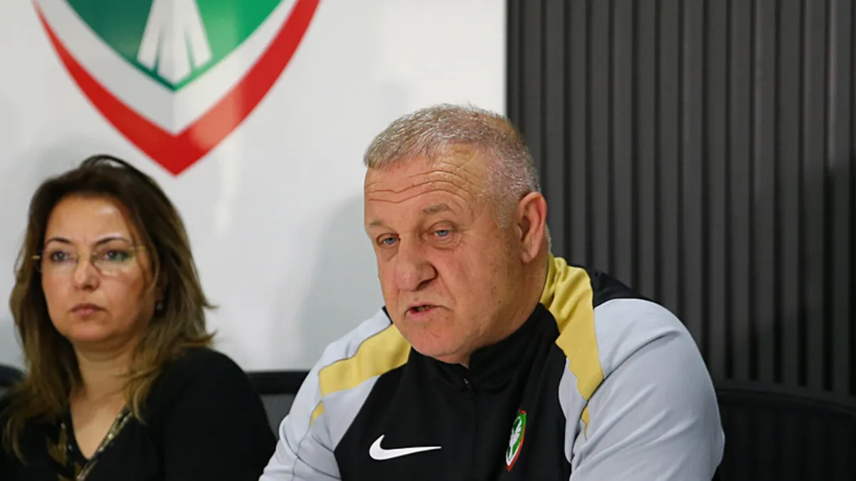 Amed Sportif Faaliyetler’de Mesut Bakkal dönemi sona erdi Amed Sportif Faaliyetler’de Mesut Bakkal dönemi sona erdi