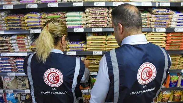 guvensiz-urunlere-gecit-yok-bakanlik-4-bin-704-firmaya-milyonluk-ceza-kesti-1784615035718.jpg