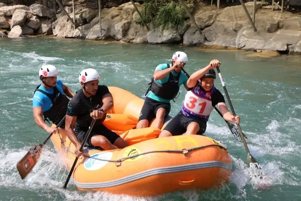 tuncelide-rafting-turkiye-sampiyonasi-super-kupa-yarislari-heyecani-yasandi-1753895418140.jpg