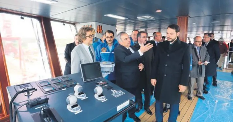 Oruç Reis Akdeniz’e iniyor